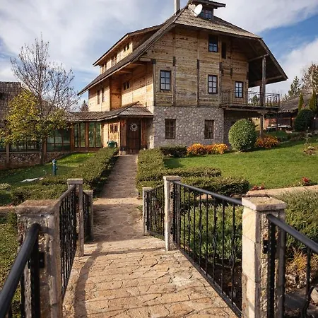 Etno Selo Vranesa Zlatar *